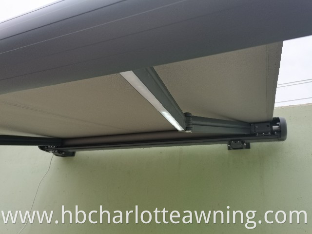 Motorized Full Cassette Retractable Awning